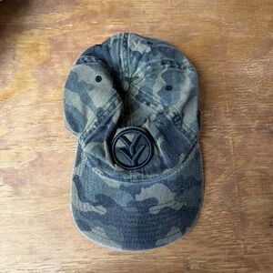 Camouflage baseball cap